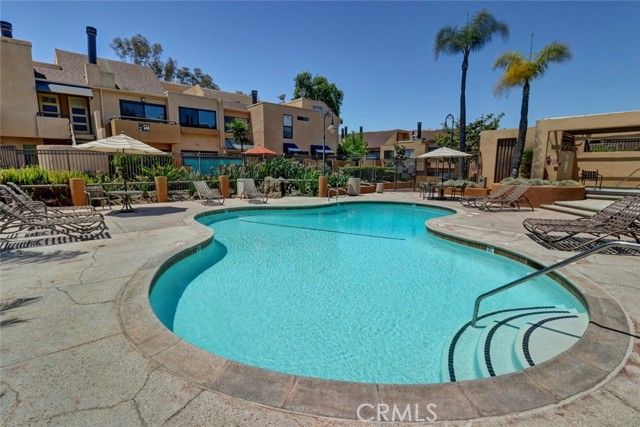 25712 Le Parc 7, Lake Forest (el Toro), CA 92630