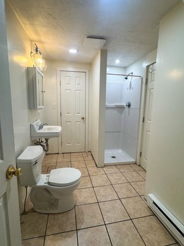 81 Brayton Rd 1, Boston, MA 02135
