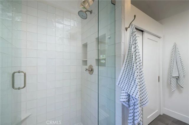 415 Walnut, Costa Mesa, CA 92627