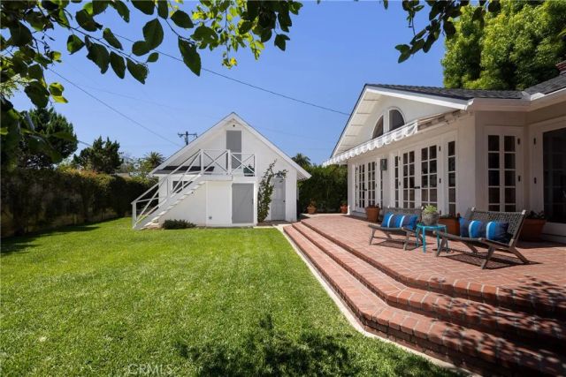 415 Walnut, Costa Mesa, CA 92627