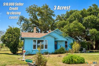 616 Lay Road, Lockhart, TX 78644