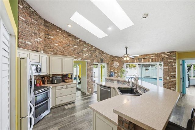 2812 SE Pace Drive, Port St. Lucie, Port St Lucie, FL 34984