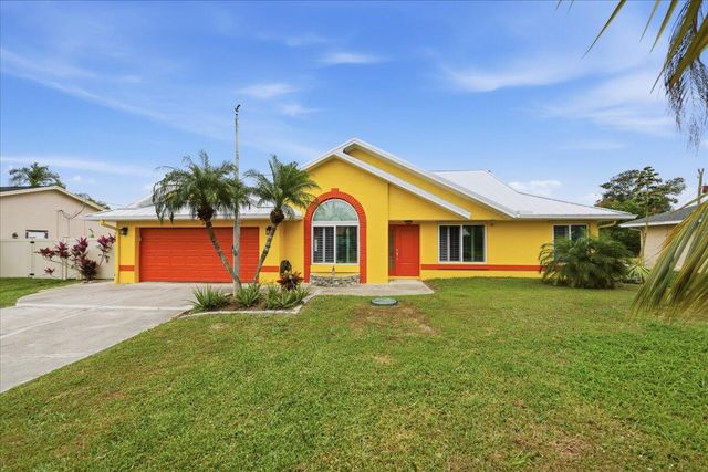 2812 SE Pace Drive, Port St. Lucie, Port St Lucie, FL 34984