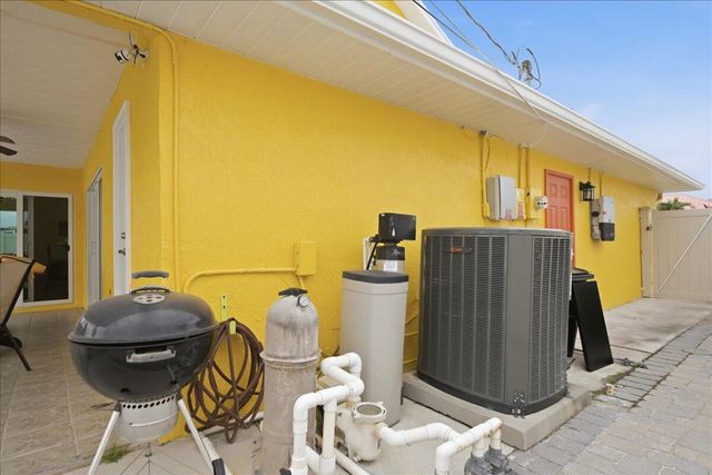 2812 SE Pace Drive, Port St. Lucie, Port St Lucie, FL 34984