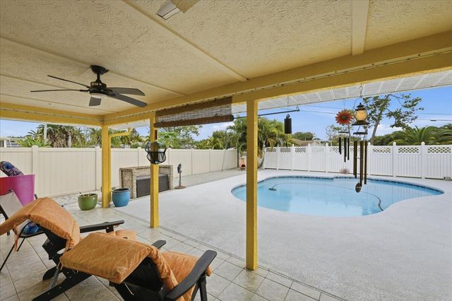 2812 SE Pace Drive, Port St. Lucie, Port St Lucie, FL 34984