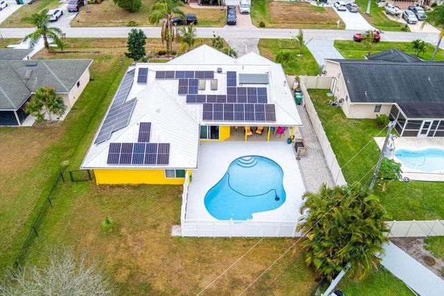 2812 SE Pace Drive, Port St. Lucie, Port St Lucie, FL 34984