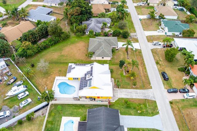 2812 SE Pace Drive, Port St. Lucie, Port St Lucie, FL 34984