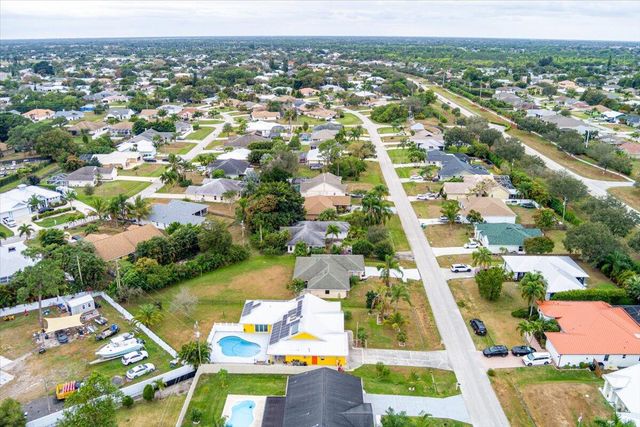 2812 SE Pace Drive, Port St. Lucie, Port St Lucie, FL 34984