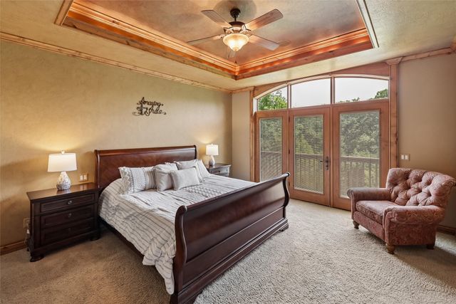 470 Painted Woods Drive, Waukee, IA 50263