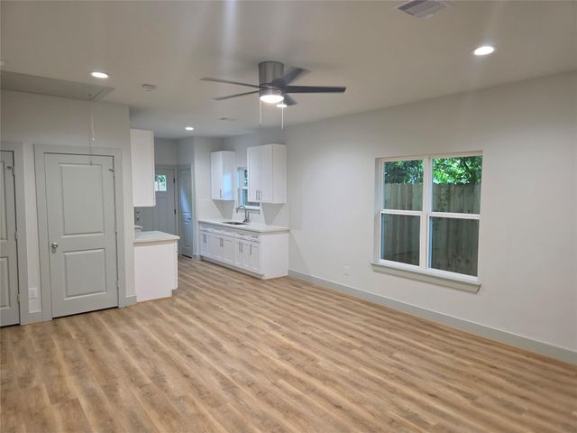 3318 Webster Street, Houston, TX 77004