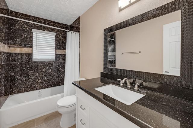 2910 Norwich Street, Pearland, TX 77584