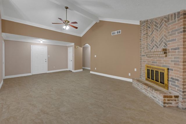 2910 Norwich Street, Pearland, TX 77584