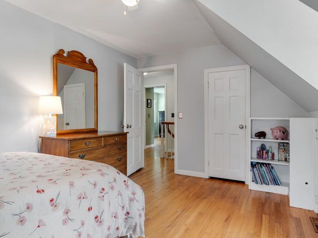 39 Laurel Hill Drive, South Burlington, VT 05403