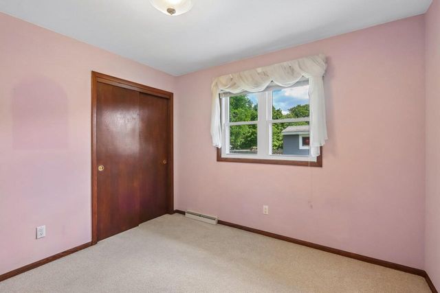 121 Winston Way, Waunakee, WI 53597
