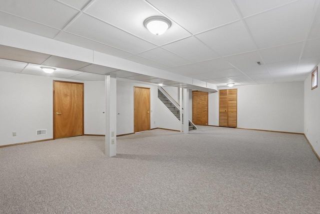121 Winston Way, Waunakee, WI 53597