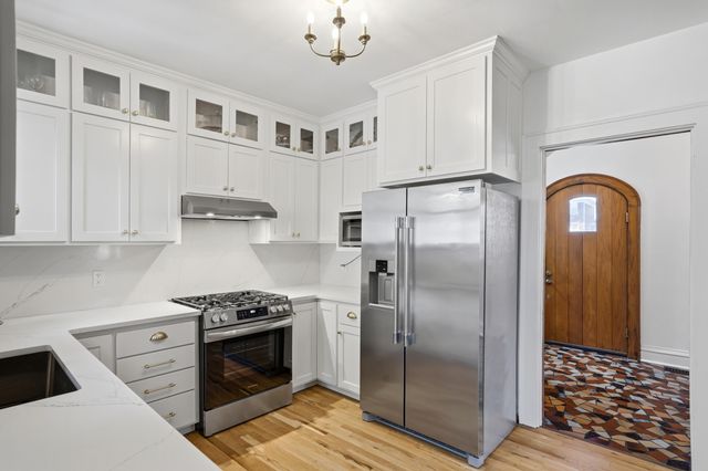 402 THILLY AVE, Columbia, MO 65203