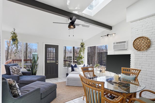 402 THILLY AVE, Columbia, MO 65203