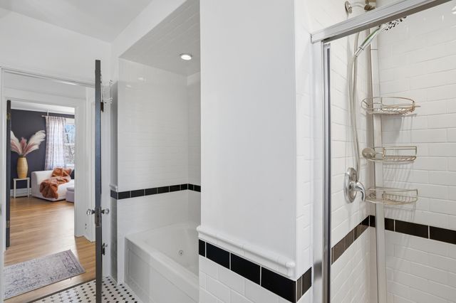 402 THILLY AVE, Columbia, MO 65203