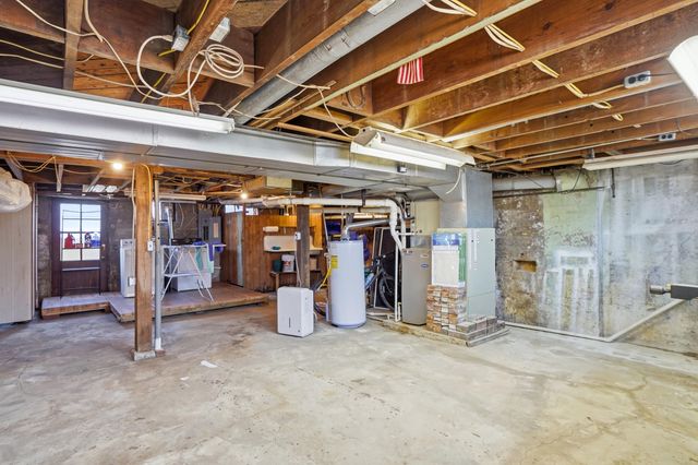 402 THILLY AVE, Columbia, MO 65203