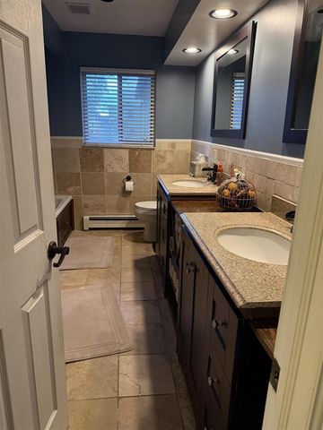 41204 Belvidere Street, Harrison Twp, MI 48045
