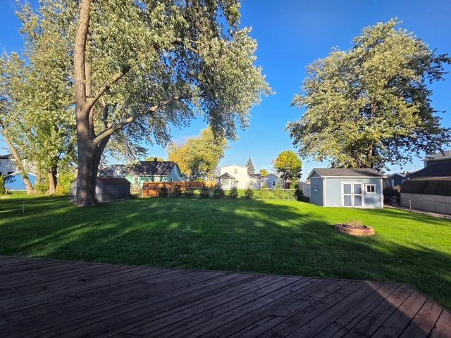 41204 Belvidere Street, Harrison Twp, MI 48045