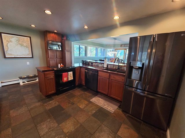41204 Belvidere Street, Harrison Twp, MI 48045