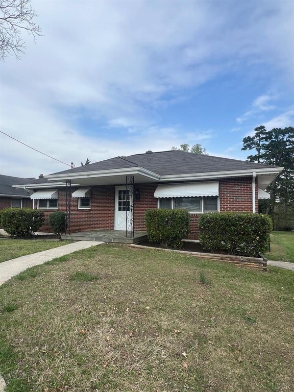 722 Franklin Turnpike, Danville, VA 24540