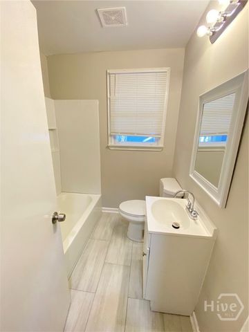 2137 Bolling Street, Savannah, GA 31404