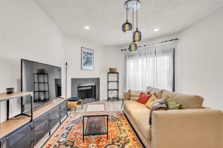 10855 Meadowglen Lane 604, Houston, TX 77042