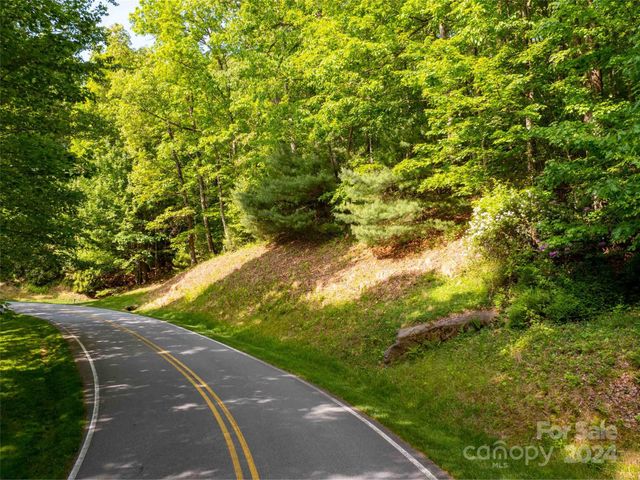 166 Chattooga Run 293, Hendersonville, NC 28739