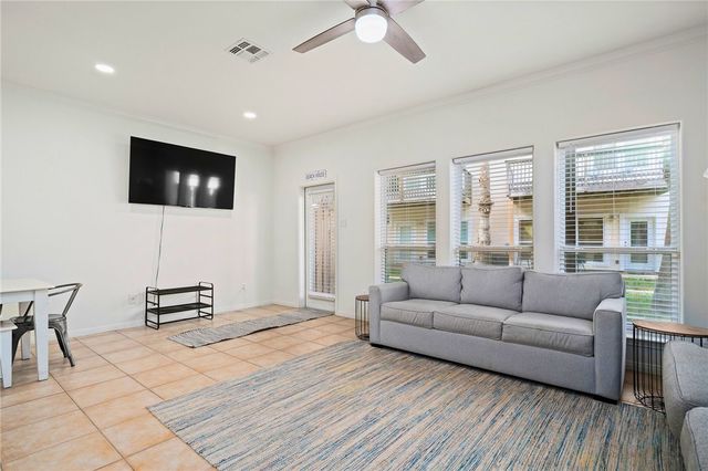 14878 Granada Dr Dr 303, Corpus Christi, TX 78418