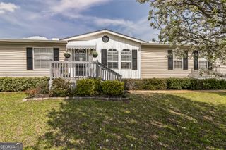 206 Bunker Hill Drive, Byron, GA 31008