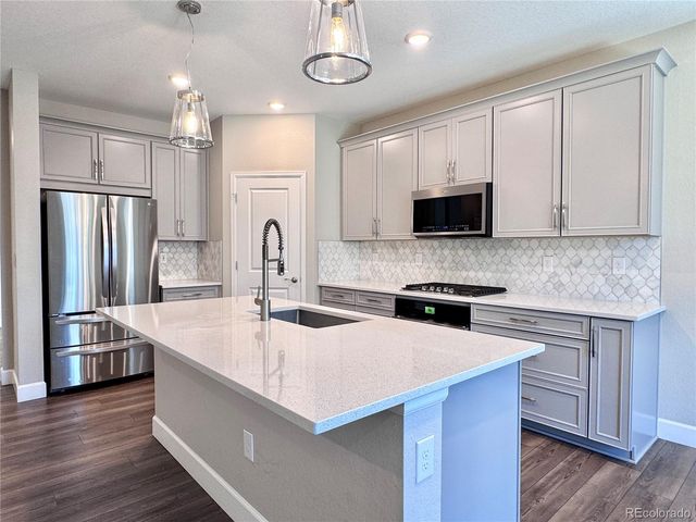 357 Silver Rock Trail, Castle Rock, CO 80104