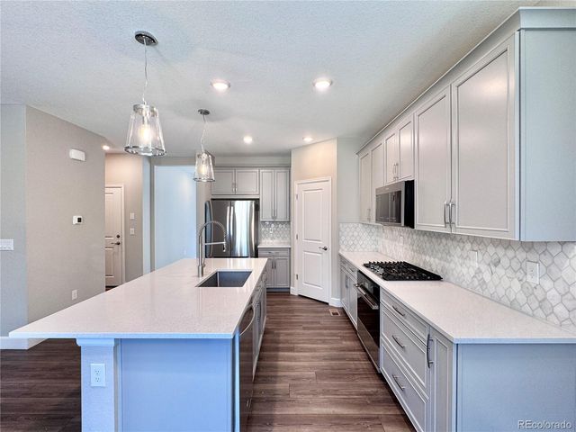 357 Silver Rock Trail, Castle Rock, CO 80104