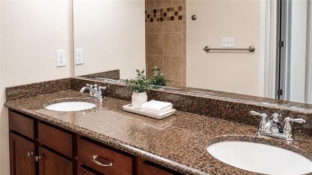 391 Gold Cove Lane, Johns Creek, GA 30097