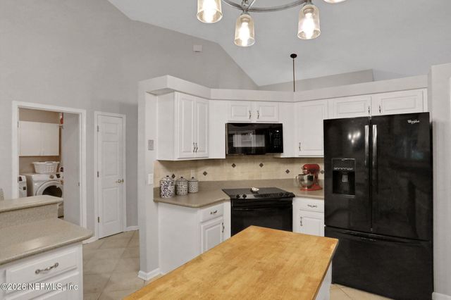 1860 ROYAL FERN Lane, Fleming Island, FL 32003