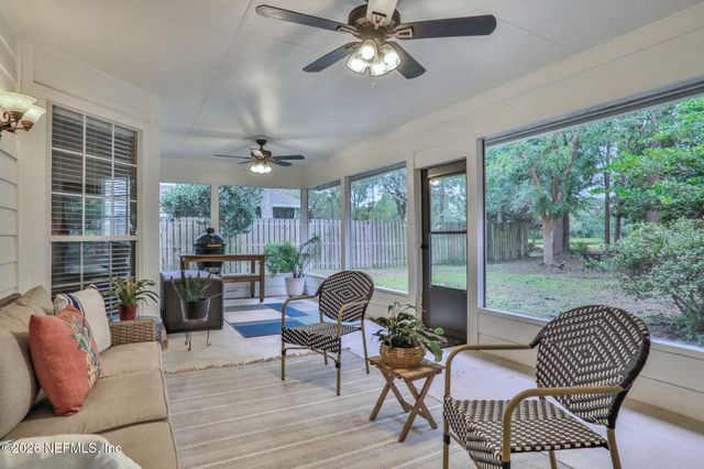 1860 ROYAL FERN Lane, Fleming Island, FL 32003