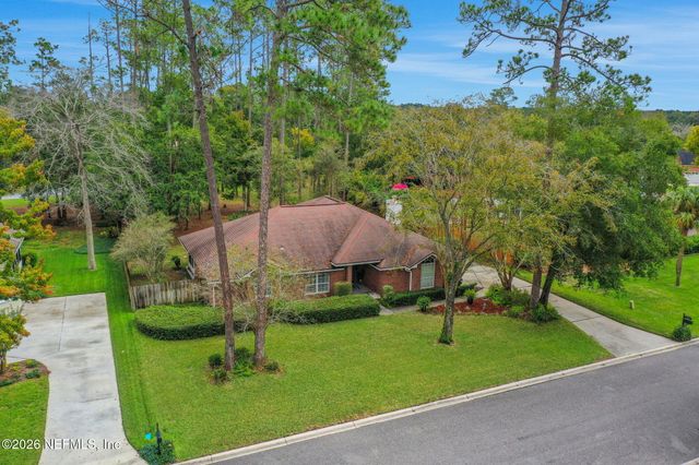 1860 ROYAL FERN Lane, Fleming Island, FL 32003