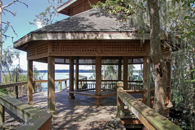 1860 ROYAL FERN Lane, Fleming Island, FL 32003