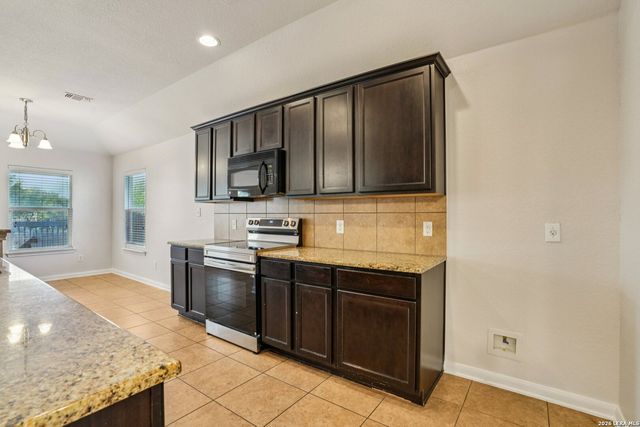 3302 Whisper Manor, Schertz, TX 78108