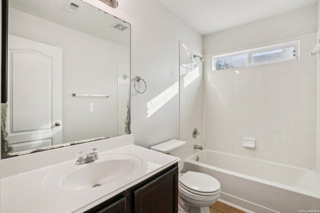 3302 Whisper Manor, Schertz, TX 78108