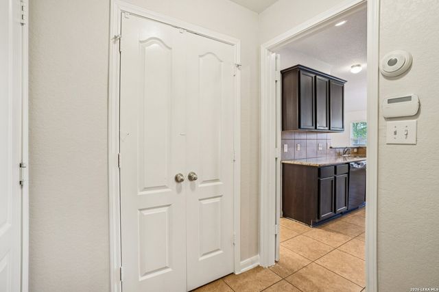 3302 Whisper Manor, Schertz, TX 78108