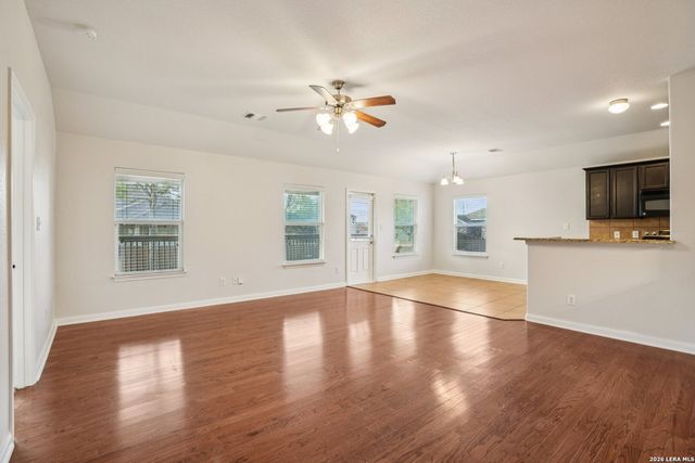 3302 Whisper Manor, Schertz, TX 78108