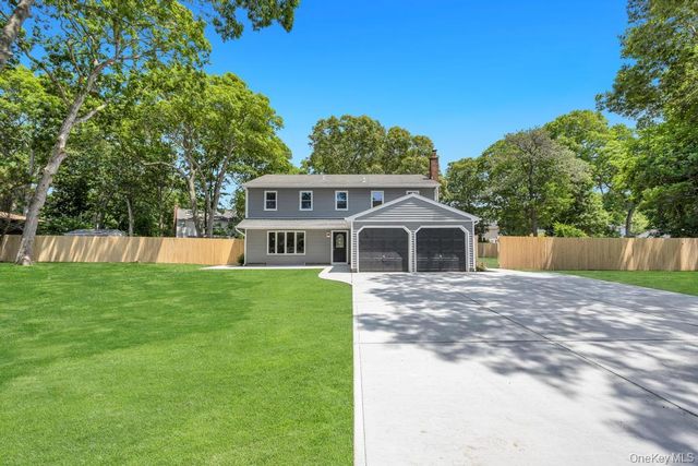 369 Dare Road, Selden, NY 11784