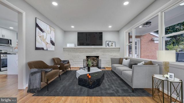 1409 CRESTRIDGE DR, Silver Spring, MD 20910