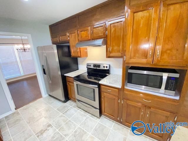 826 Crestview Drive, Madison, AL 35758