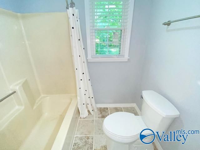826 Crestview Drive, Madison, AL 35758
