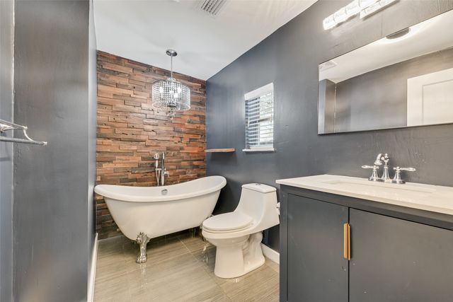 6042 Belmont Avenue, Dallas, TX 75206