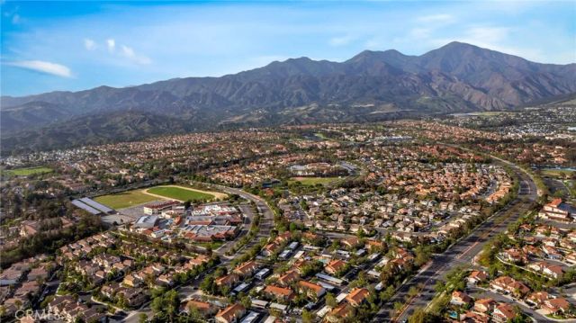 10 Pasada Valiente, Rancho Santa Margarita, CA 92688