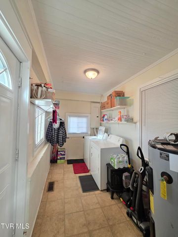 810 Lamont Street, Kingsport, TN 37664